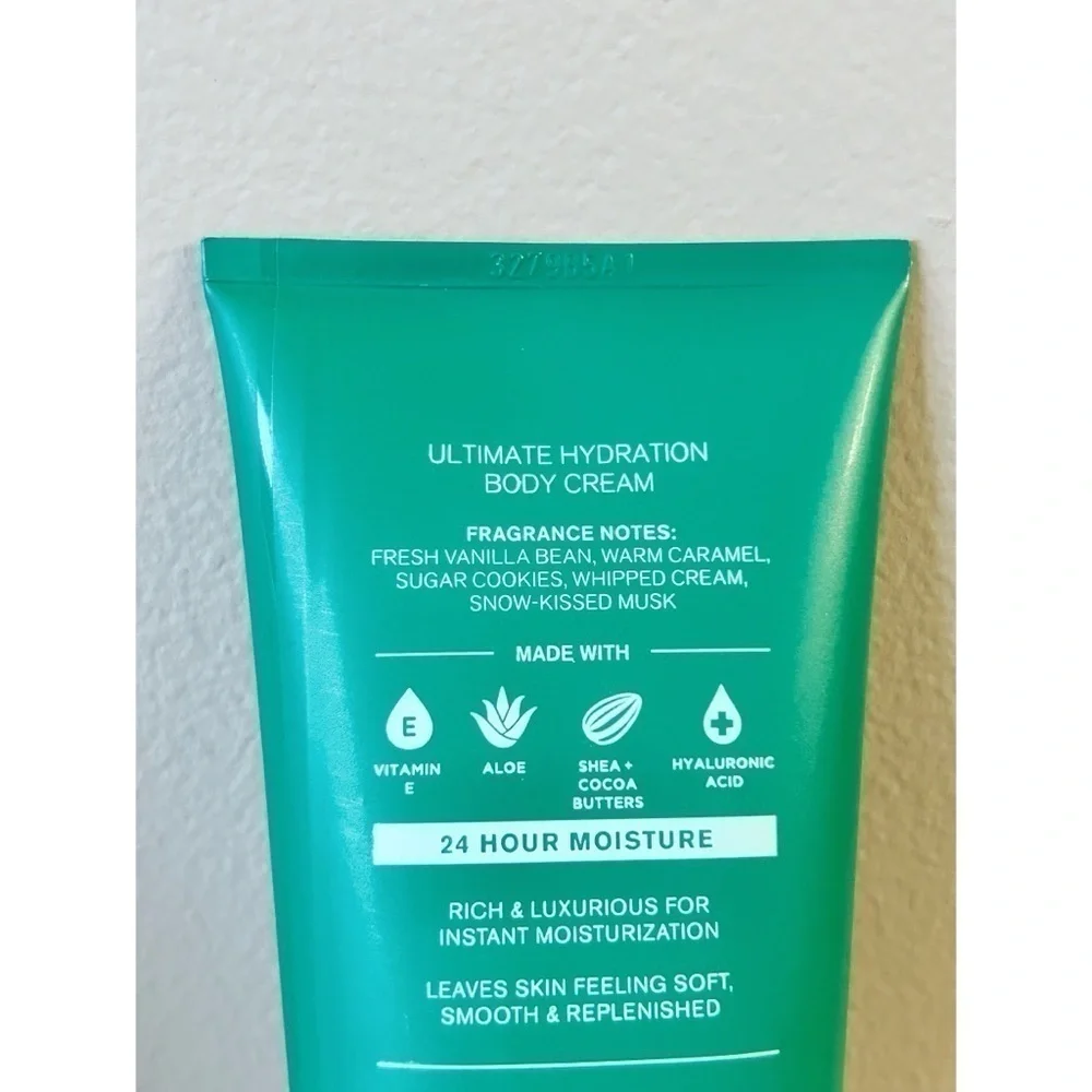 Bath & Body Work Lotion Bundle with Vanilla Bean Noel/Pure Wonder